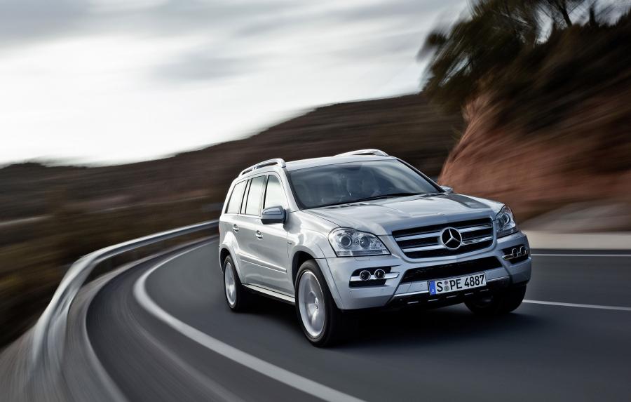  Mercedes-Benz GL350 BlueTEC 2009 года  (фото 11 из 16)